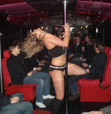 Krakow STRIP PARTY BUS - KATOWICE Krakow STRIP PARTY BUS - KATOWICE