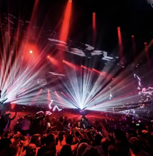 Amsterdam CLUB ENTRY + DRINKS - DE KROON