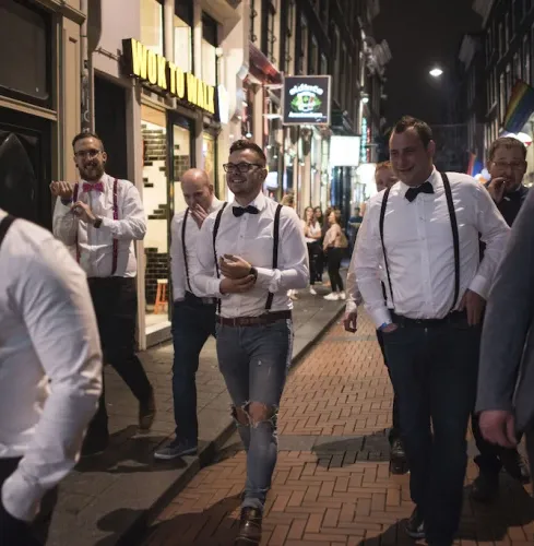 Amsterdam SHARED NIGHTLIFE TOUR: THE RED LIGHT DISTRICT