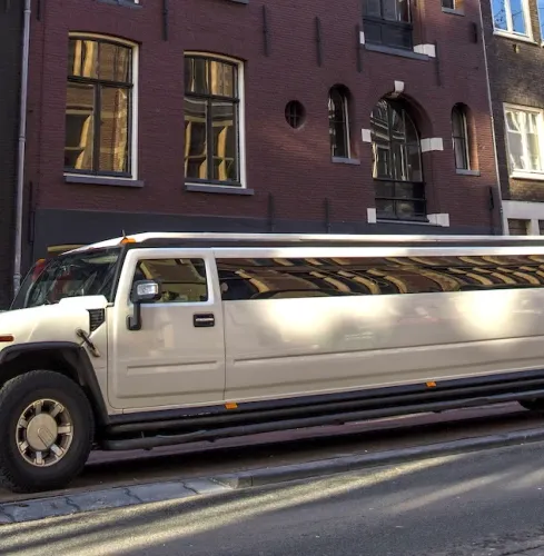 Amsterdam HUMMER LIMOUSINE AIRPORT TRANSFER