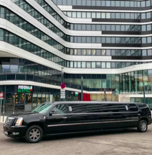 Bratislava LONG STRETCH LIMOUSINE - 14 PAX