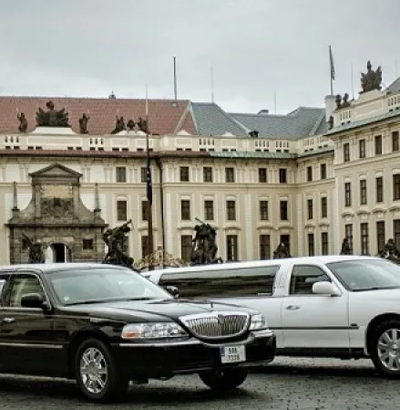 Prague ALL U CAN DRINK LIMO & BOAT PACKAGE Prague ALL U CAN DRINK LIMO & BOAT PACKAGE