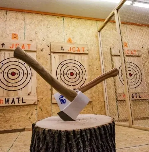 Budapest AXE THROWING COMPETITION