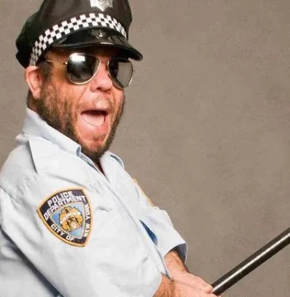Budapest CRAZY MIDGET ARREST