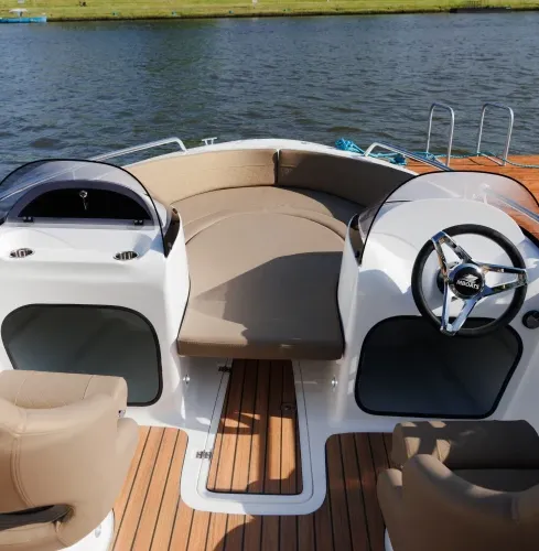 Krakow SELF-DRIVE SPEEDBOAT
