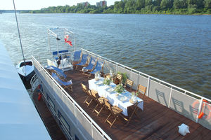boat-cruise-stag-warsaw