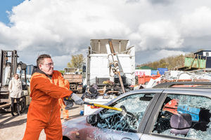 car-demolition-amsterdam